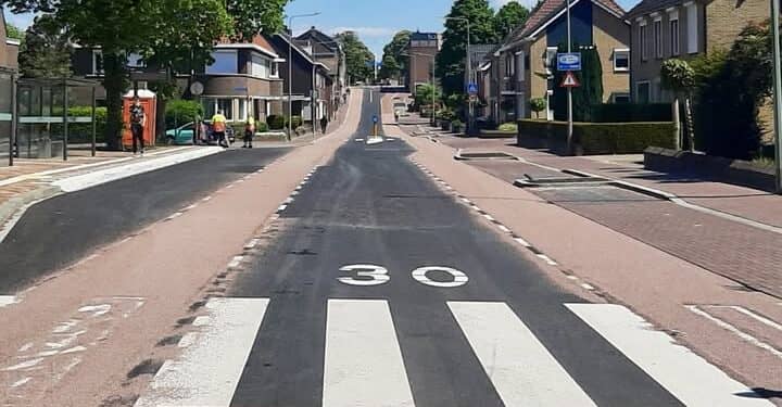 Glanzende Fietsroute: Afwerking Wilhelminastraat Nadert Voltooiing