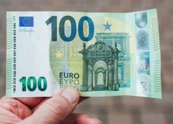 Financiële Steun voor Sociale en Culturele Activiteiten
