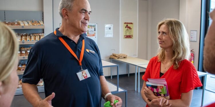 Voedselbank helpt Heerlenaren met dagelijkse boodschappen