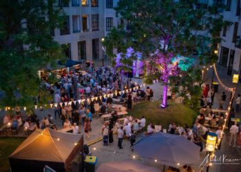 Zomer Maan Fest: Het Feestje van het Jaar