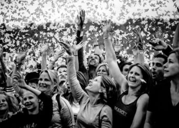 Ode aan Pinkpop: Unieke foto-expositie in Heerlen