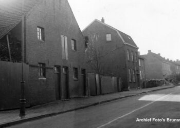 Ontdek Brunssums Verleden: Fascinerende Archieffotos Onthullen Geschiedenis