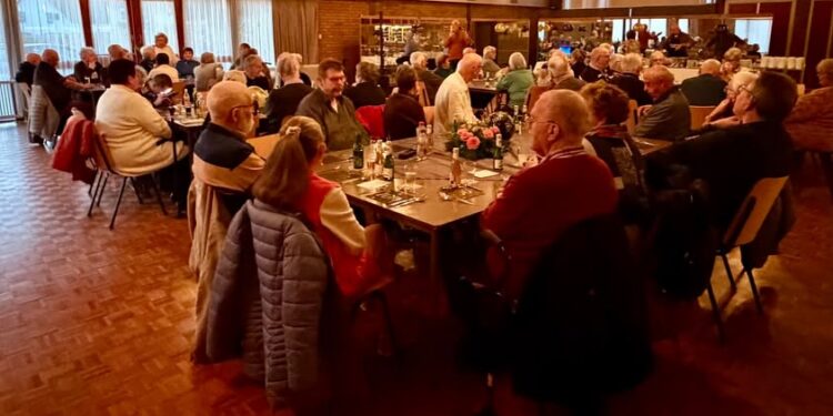 Honderd keer ‘Samen gezellig eten’ in Jabeek