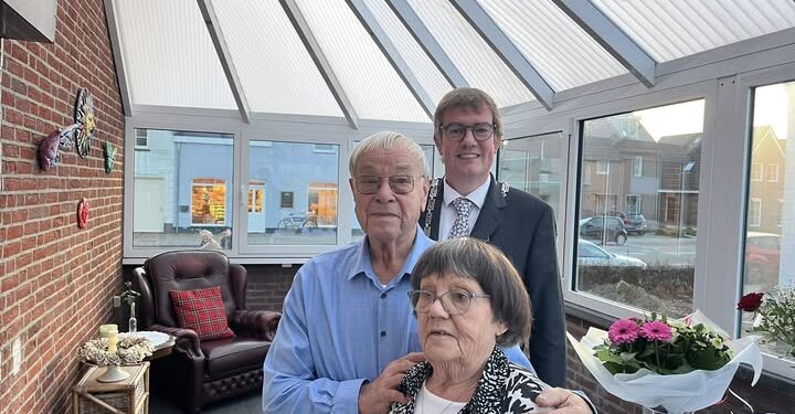 Twee diamanten huwelijken