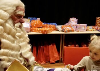 Een Sinterklaasfeest vol feestplezier bij Stichting Nienoo