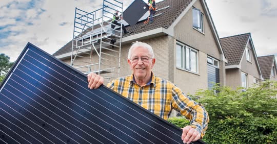 Schrijf een korte en pakkende titel in het Nederlands op basis van de onderstaande Facebooktekst: 🏡♻️ Wij maken je energielabel wél duidelijk Veel huiseigenaren vinden het lastig om hun energielabel te verbeteren. Dat blijkt uit onderzoek van de NOS (2025). Maar je staat er niet alleen voor. Onze energiespaarcoaches van de WoonWijzerWinkel Limburg helpen je stap voor stap verder. Zij kijken met je mee welke maatregelen passen bij jouw woning, zoals isolatie, zonnepanelen of een warmtepomp. Wil je snel inzicht? Via Parkstad Verduurzaamt krijg je nu 10% korting op het EnergieBespaarPlan (EBP). Daarmee krijg je een compleet persoonlijk advies, inclusief kosten, besparing en subsidies. Een beter energielabel betekent meer comfort én lagere kosten. Zo kun je de thermostaat vaker omhoog draaien, zonder dat je rekening stijgt. 👉 Bekijk jouw mogelijkheden: www.woonwijzerwinkel.nl/limburg #Energielabel #EnergieBesparen #Parkstd #Limburg #DuurzaamWonen #SamenDuurzaam. Gebruik normale Nederlandse hoofdletterregels: – Begin de titel met een hoofdletter. – Gebruik hoofdletters bij plaatsnamen of namen van personen. – Schrijf de rest van de titel zoals gebruikelijk, zonder onnodige hoofdletters. Geef alleen de titel terug. Geen uitleg of extra tekst.