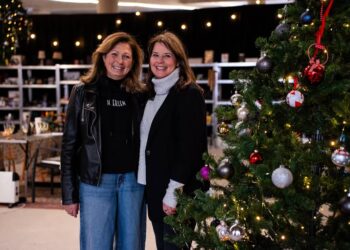 Kerstweggeefwinkel biedt gratis cadeaus voor iedereen