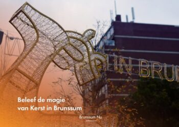 Schrijf een korte en pakkende titel in het Nederlands op basis van de onderstaande Facebooktekst: ✨ Beleef de magie van Kerst in Brunssum! ✨ Van vrijdag 19 t/m zondag 21 december staat het Lindeplein en het centrum van Brunssum volledig in kerstsferen. 🎄 Geniet van knusse kersthuisjes, een gezellige Schirmbar, het Huis van de Kerstman, optredens, (kinder)activiteiten en lokale lekkernijen. Een warm kerstfeest door en voor Brunssumers, voor jong en oud! 👉 Bekijk het volledige programma op Kerst in Brunssum.    Gebruik normale Nederlandse hoofdletterregels:   – Begin de titel met een hoofdletter.   – Gebruik hoofdletters bij plaatsnamen of namen van personen.   – Schrijf de rest van de titel zoals gebruikelijk, zonder onnodige hoofdletters.  Geef alleen de titel terug. Geen uitleg of extra tekst.