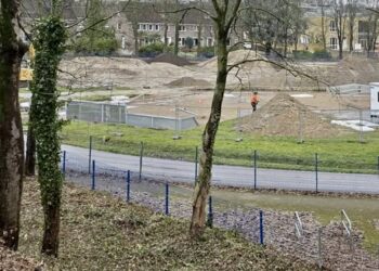 Maak een aansprekende titel bij dit bericht. Plaats geen andere tekst in de titel.Een park van en voor Brunssum het Lifestylepark bouw is gestart. Wat begon als een initiatief van jongeren voor een nieu…