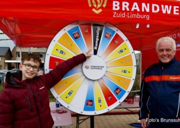 Maak een aansprekende titel bij dit bericht. Plaats geen andere tekst in de titel.Van maandag 23 maart t/m zaterdag 28 maart was het Veilig in Brunssum op het Lindeplein én bij Buro Brunssum.  Veilig in…